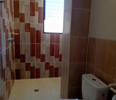 Copacabana Apartment | Jhonyximena: Family-Friendly Stay with Delicious Dining