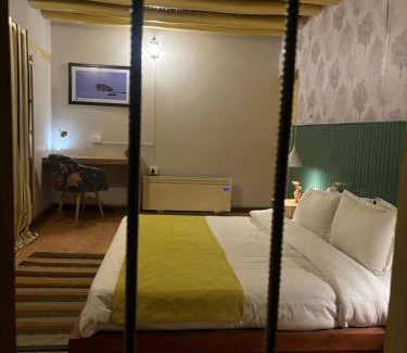 Tingmosgang House | Cozy Sumdo Saspotse Farmstay: Family & Pet Friendly Retreat