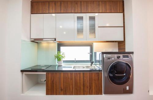 Cong Vi Apartment | Sumitomo19 Linh Lang Serviced Apartments