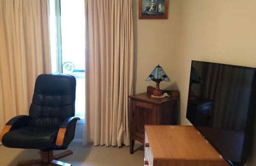 Taranna House | Summer Breeze