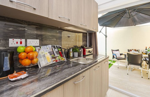 Mellieha Apartment | Seaside Maisonette with Terrace & Spa in Mellieha
