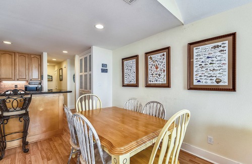 Hershey Beach Cottage | Serene Summer Breeze: Pet-Friendly Oceanfront Retreat