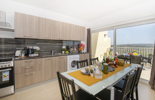 Mellieha Apartment | Relaxing Summer Breeze with Panoramic Terrace in Malta