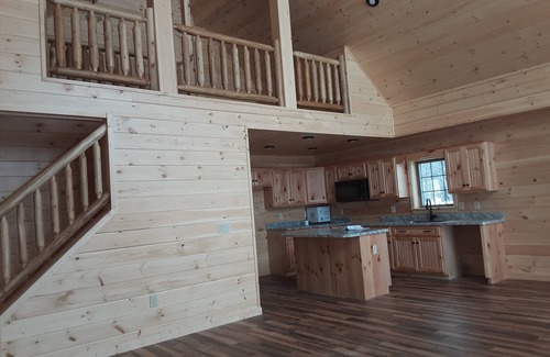 Smithfield Cottage | Idyllic Waterfront Cottages with Private Beach & Pool