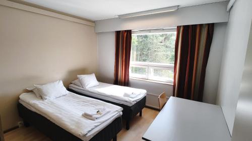 Savonlinna Hotel | Oceanfront Retreat at Summer Hotel Vuorilinna