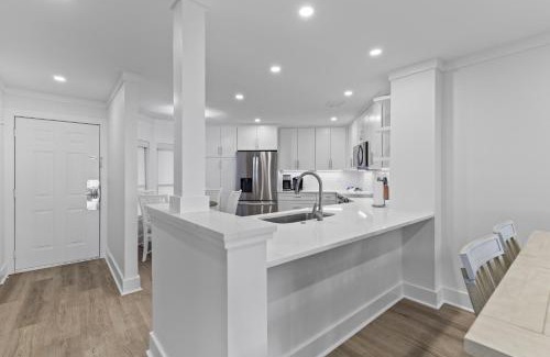 Isle of Palms Apartment | Oceanfront Bliss at Summer House 202 - Rated 10/10!
