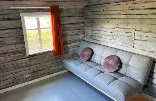 Vaasa House | Scenic Summer House with Sauna on Serene Oceanfront Island