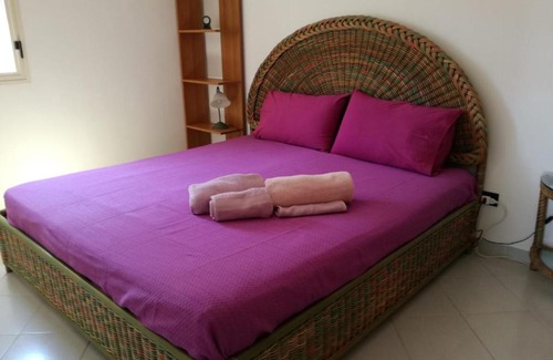 Casuzze Apartment | Ocean View Retreat - Family-Friendly & Guest Rated 9/10