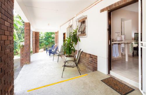 Port Edward House | Budget-Friendly Retreat at Summer Place Guest House