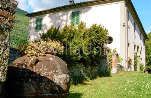 Nocchi Villa | Elegant Summer Retreat for 22 with Pool and Ocean Views
