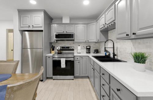 South Corals House | Pet-Friendly Summer Retreat House with High Guest Ratings
