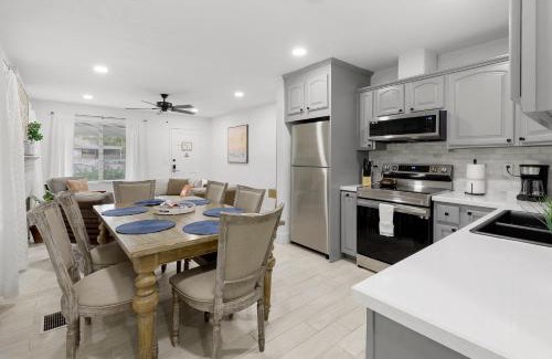 South Corals House | Pet-Friendly Summer Retreat House with High Guest Ratings