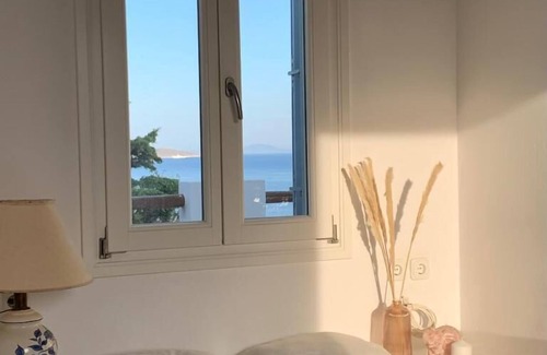 Soros House | Summer sea view villa Antiparos