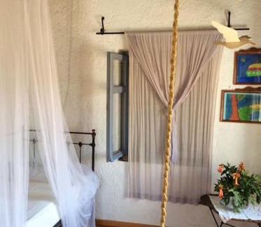 Kontias House | Relaxing Summer Stoned Maisonette for Family Getaways