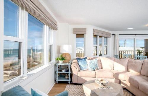 Salter Path Apartment | Beachfront Escape at Summer Winds 231-B with Pool Access