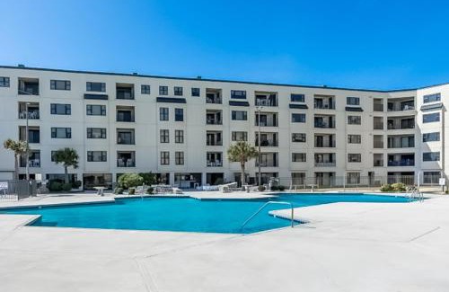 Salter Path Apartment | Relax at Summer Winds Condo Unit 216 with Pool & Hot Tub