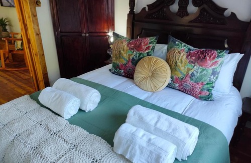 Potchefstroom Apartment | Inviting Summer1840: Pet & Child Friendly Getaway