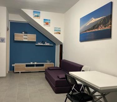 Mazzeo Apartment | Pet-Friendly SummerHouse with Ocean Views and Family Fun