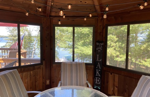 Cook Cabin | Discover "Summerhouse": Pines, Water Views & Family Fun