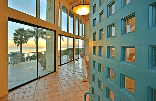 Summerland House | Summerland Beach Retreat: Family Fun and Prime Amenities