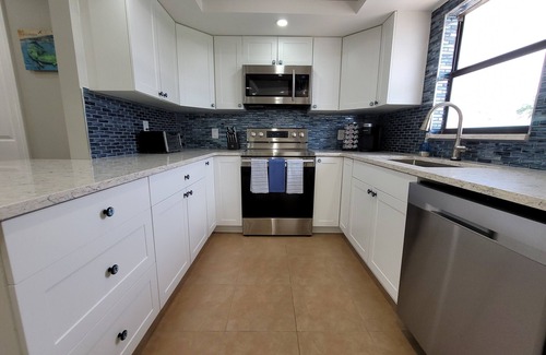 Summerland Key House | Experience Summerland Cove Paradise on the Waterfront