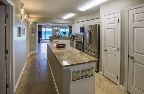 Fort Walton Beach Condo | Beachfront Bliss: 10/10 Rated Summerlin Escape Awaits