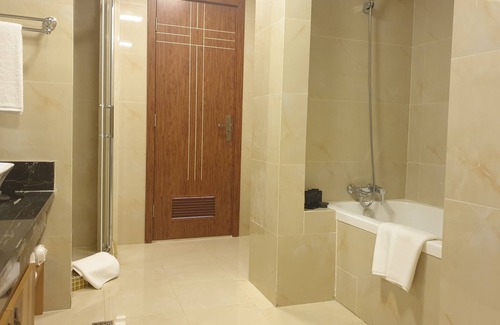 Maitama Hotel | Discover Comfort at Summerset Continental Hotel by Usuma