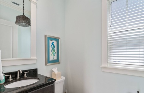 Watercolor House | "Summersweet Dreams", GOLF CART, Grill, Porch TV, Bikes, Amenity Passes*