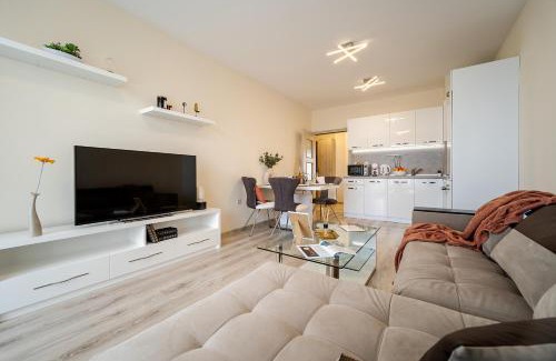 Varna Apartment | Relaxing Getaway at Varna South Bay Beach Residence
