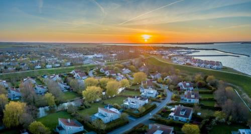 Brouwershaven Resort | Discover Summio Parc Port Greve - Pet Friendly & Pool Access