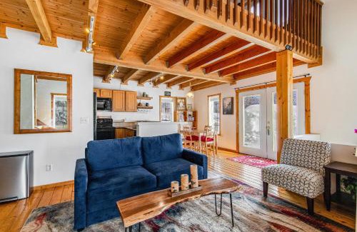 Snoqualmie Pass House | Cozy Summit Chalet: Family-Friendly Retreat Awaits