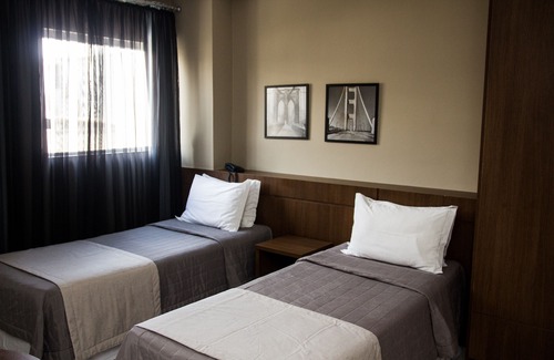 Lorena Hotel | Discover Summit Dom Apart Hotel: Family-Friendly Comfort