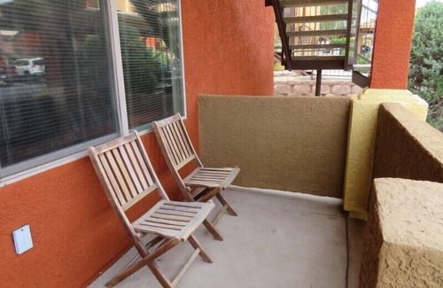 Mesquite Condo | Relaxing Summit Hawk Vacation Rental with Pool and Patio