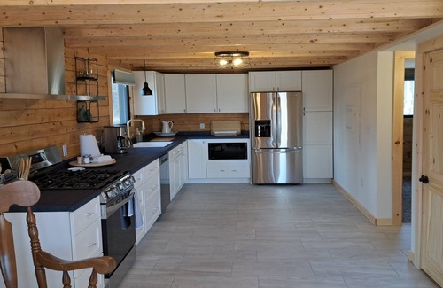 Antigonish County House | Experience Summit Lodge: Lakefront Retreat with Hot Tub
