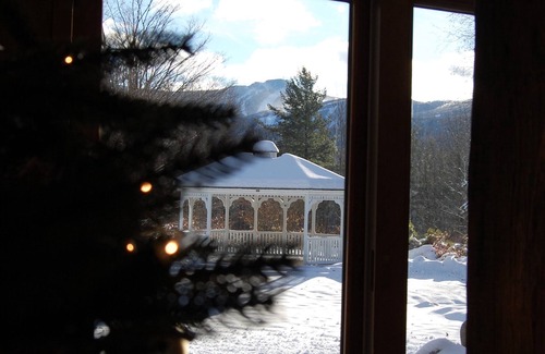 Killington Hotel | Inviting Summit Lodge: Pool, Spa & Family-Friendly Amenities