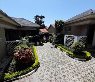 Kibale Hotel | Summit Resort Hotel Kamwenge