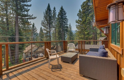 Olympic Valley House | Unwind at Summit Solitude: Pet-Friendly Retreat with Views