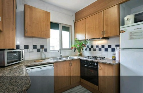 Sant Feliu de Guixols Apartment | Discover Sun and Beach: Pet-Friendly Oceanfront Retreat