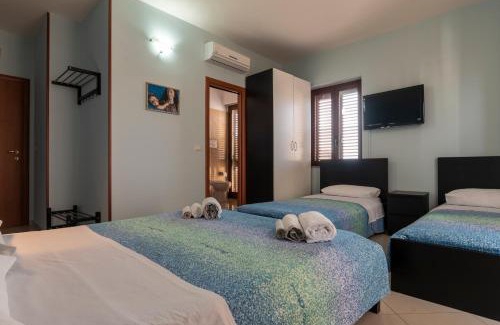 Catona Bed & Breakfast | Discover Sun and Beach: Ocean View & Pet-Friendly Getaway