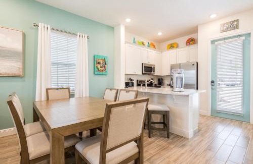 West Kissimmee House | Family-Friendly Cottage with Hot Tub near Disney