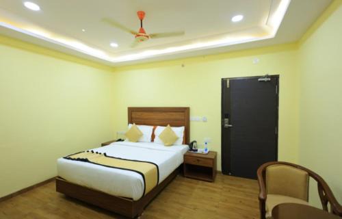 Palmaner Hotel | Budget-Friendly Retreat at Sun Castle for Your Getaway