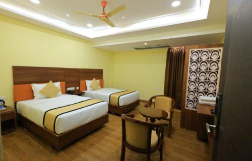 Palmaner Hotel | Budget-Friendly Retreat at Sun Castle for Your Getaway