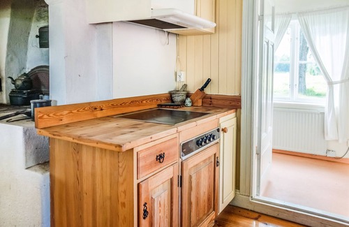 Flen Municipality House | Bright and Cozy Cabin with Kitchen in Tranquil Retreat