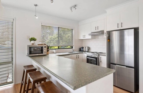 Jan Juc House | Cozy Jan Juc Ocean Views with Family-Friendly Amenities