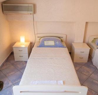 Babilonija Apartment | Child-Friendly Sun Guest House with Top Ratings Awaits You