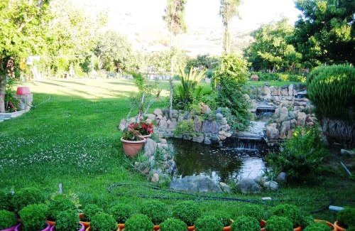 Efthalou Apartment | Oceanfront Sun House Apartments in Eftalou: Pet Friendly Retreat