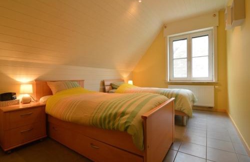 Lampernisse Villa | Inviting Villa in Diksmuide with Garden & Sauna Access