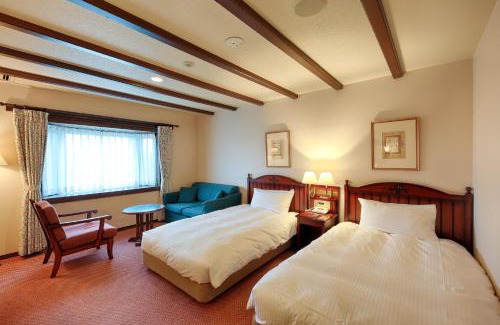 Gujo Hotel | Discover Sun Members Hirugano: Family-Friendly Retreat