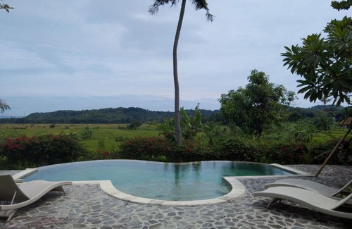 Bangunjiwo Villa | Sun Moon Star Villas with One Bedroom Private