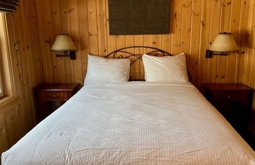 Winthrop Cottage | Sun Mountain Lodge - Grand Suite - Beautiful Grand Suite Cabin #605